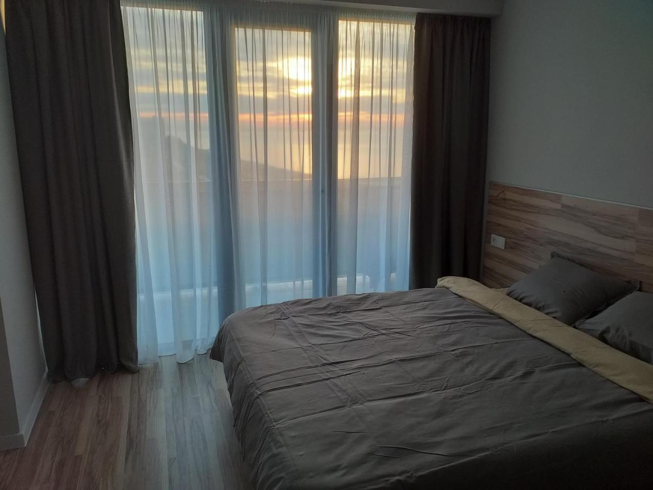 Batumi Beach Tower Exterior foto